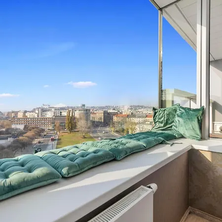 Panorama In Downtown Area With Free Parking And Castle View Apartamento