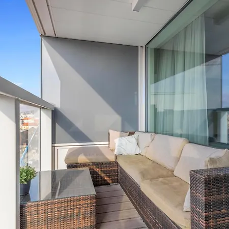 Apartamento Panorama In Downtown Area With Free Parking And Castle View *